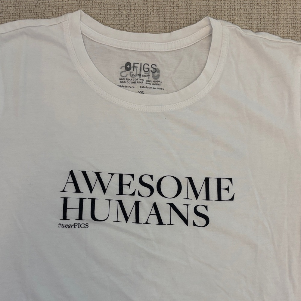 Figs Super Soft Graphic Tee